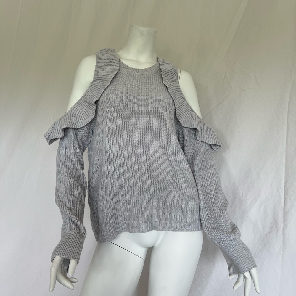Grey sweater